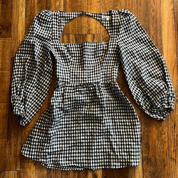 reformation dress - Picture 1 of 4